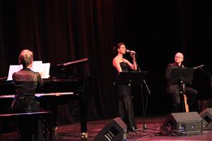 Concert : Les plus grandes chansons françaises, animées par le « Groupe Paris-Cairo-Trio »