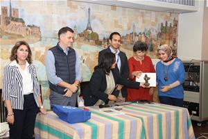 La Lauréate du 1er prix dans la catégorie de l'œuvre audiovisuelle