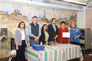 La Lauréate du 1er prix dans la catégorie de l'œuvre audiovisuelle