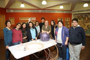 Les participants de l'atelier de création de grosses têtes  