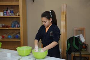  Atelier de création de grosses têtes  