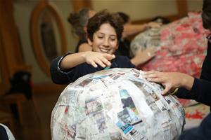  Atelier de création de grosses têtes  <ul></ul>