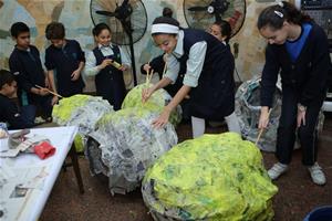  Atelier de création de grosses têtes  