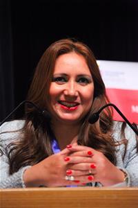 L'intervention de Mme Mona El-Daly, Journaliste et présentatrice à la chaîne Nile TV International d’Égypte