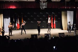  Pièce de théâtre : Sur le bout de la langue par les élèves du Collège de la Mère de Dieu d’Alexandrie