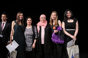 La distribution des certificats et des prix