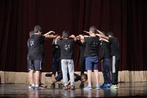  Danse : B-boy show par un groupe d’élèves du Collège Saint-Marc d’Alexandrie       
