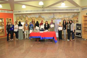 Photo de groupe avec les étudiants de l'Université de Fayoum
