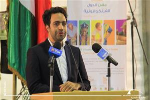  L'aperçus poétiques du poète Abdallah Hassan