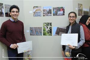  Les participants avec leurs photos