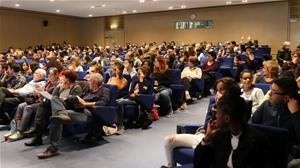 A la bibliothèque de l'Alcazar
