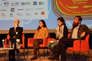 Projection des films et un débat