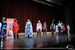 Présentation théâtrale par les participants de l'atelier « Dis-moi dix mots en dix tons »