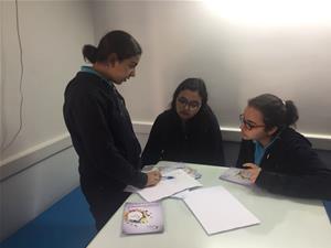  Les participants de l'atelier au Collège de la Mère de Dieu