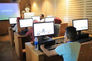 Séance d’apprentissage des différents moyens de l’accès aux ressources électroniques de la Bibliotheca Alexandrina : Catalogue de la BA par M<sup>me </sup>Hala Hassan