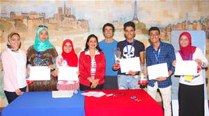 Photo de groupe avec l'équipe gagnante