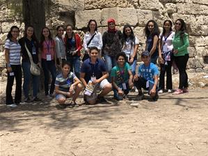 Photo de groupe aux jardins de Shallalat