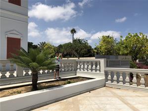 Les participants du 1<sup>er </sup>groupe aux jardins d’Antoniades