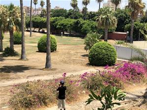 Les participants du 1<sup>er </sup>groupe aux jardins d’Antoniades