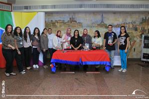 Photo de groupe avec l'équipe gagnante 