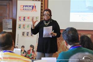 Séance 1 : Enseigner la grammaire autrement, par M<sup>me</sup> Nevine Kamel