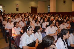Les participants de la première journée à l'école Sainte Anne du Caire