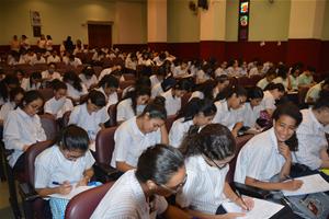 Les participants de la première journée à l'école Sainte Anne du Caire