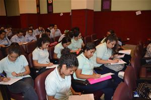 Les participants de la première journée à l'école Sainte Anne du Caire