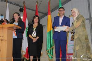 Distribution des certificats de l'atelier du commerce électronique, par Dr Khalid Khallaf, Directeur exécutif  d’IBDL