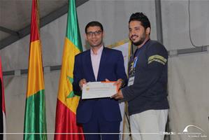 Distribution des certificats de l'atelier du commerce électronique, par Dr Khalid Khallaf, Directeur exécutif  d’IBDL