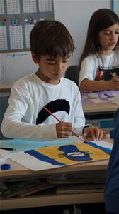  Atelier arts plastiques à Erevan conduit par Gohar (Arménie) et Marie-Hélène (Yukon)