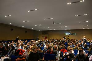 Les lycéens à la bibliothèque de l'Alcazar le 2<sup>e</sup> jour