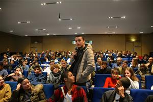 Le débat des lycéens à la bibliothèque de l'Alcazar le 2<sup>e</sup> jour