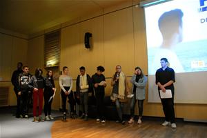 Le débat des lycéens à la bibliothèque de l'Alcazar le 2<sup>e</sup> jour