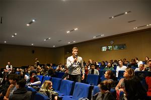 Le débat des lycéens à la bibliothèque de l'Alcazar le 2<sup>e</sup> jour