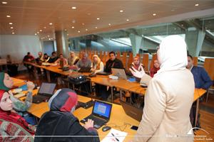  Les participants du (Groupe 1 débutant) de l'atelier avec Dr Maali Tewfic Fouad, Enseignant Chercheur à l' Université d’Alexandrie.