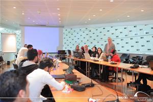  Les participants du (Groupe 1 débutant) de l'atelier avec Dr Maali Tewfic Fouad, Enseignant Chercheur à l' Université d’Alexandrie.