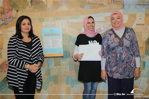 Distribution des certificats_ Niveau 2_Mlle Dina 