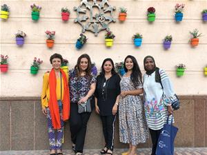  De gauche à droite : M<sup>me</sup> Valérie Gerbault, Déléguée Générale du CMCA Direction des Relations et Coopérations Internationales de France Télévisions, M<sup>me</sup> Hemat El Cheikh, Trésorière du CAF, Dr Marwa El Sahn, Directrice du CAF, M<sup>lle</sup> Fadwa Issa, Spécialiste d'Activités Francophones au CAF et M<sup>me</sup> Shaymaa Ibrahim, Directrice de l'Alliance Française à Port-Said