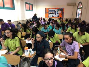 Les participants de la 1<sup>re</sup> journée à l'école Port-Said International Schools (PIS)