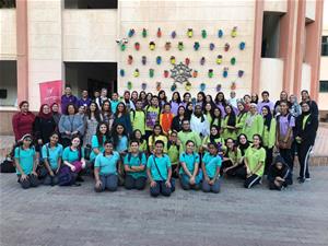 Photo de groupe avec les participants de la 1<sup>re</sup> journée à l'école Port-Said International Schools (PIS)