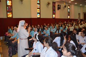 Soeur Sanaa, Directrice de l'école Sainte Anne du Caire