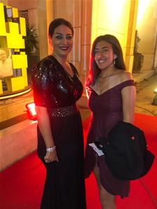 Avec l'actrice Wafaa Amer lors de la cérémonie de clôture  