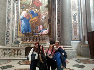 Les lauréates lors d'une visite en Italie