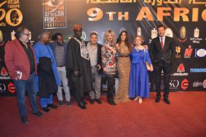  Lors de la cérémonie d'inauguration  