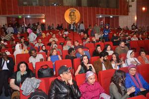 Lors de la projection du film d'inauguration du festival "Boîte à merveilles"