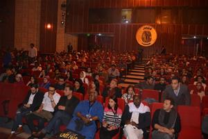 Lors de la projection du film d'inauguration du festival "Boîte à merveilles"