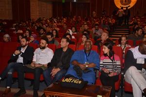 Lors de la projection du film d'inauguration du festival "Boîte à merveilles"