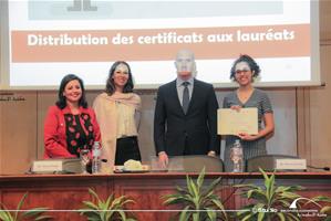 La distribution des certificats aux lauréates de l’atelier « Trois journées du cinéma méditerranéen »