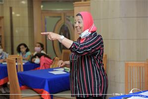 M<sup>me </sup>Nivin Kamel, l'animatrice de l'atelier "Théâtre"